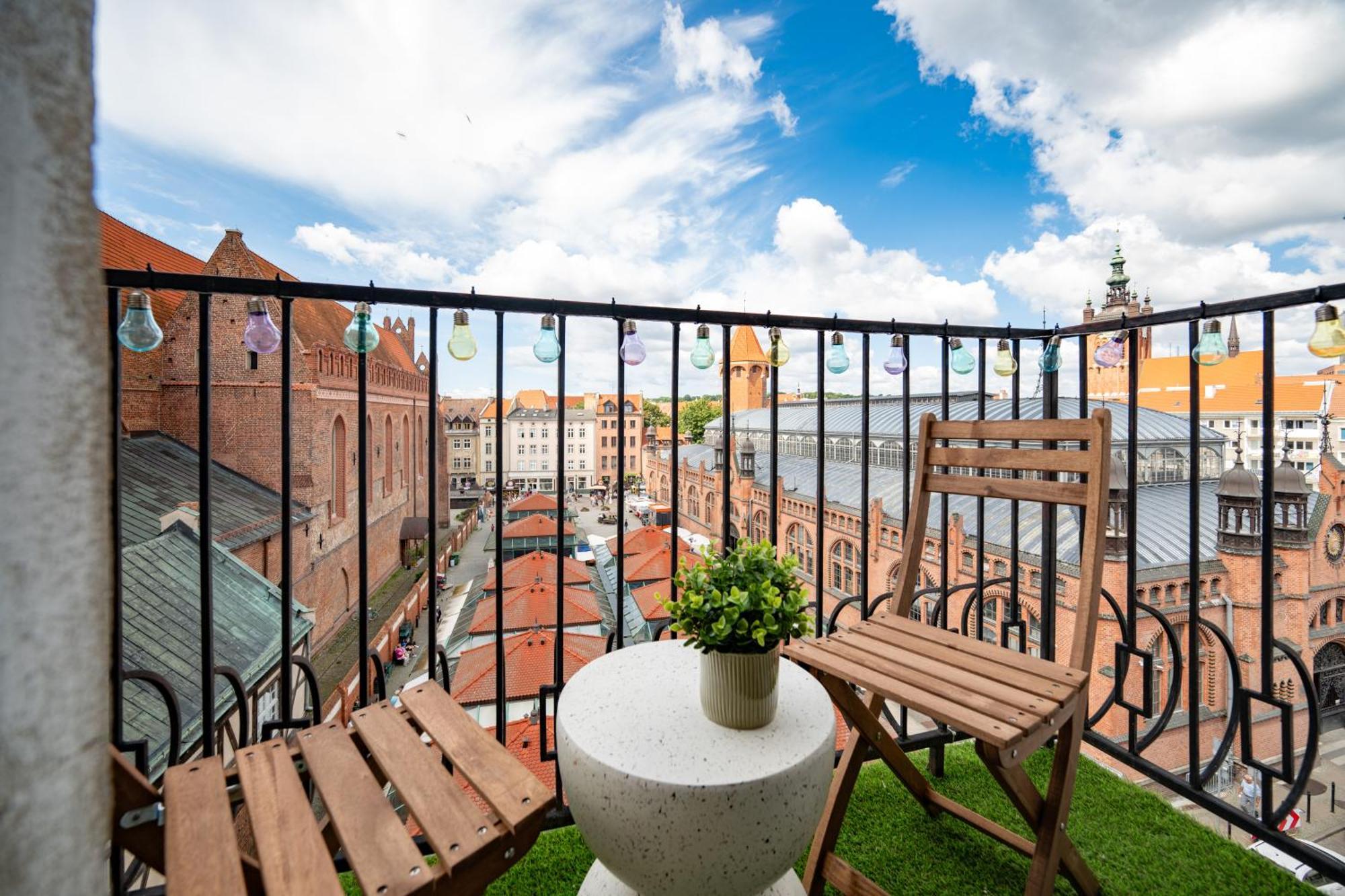 Stunning Apartment With Balcony غدانسك المظهر الخارجي الصورة
