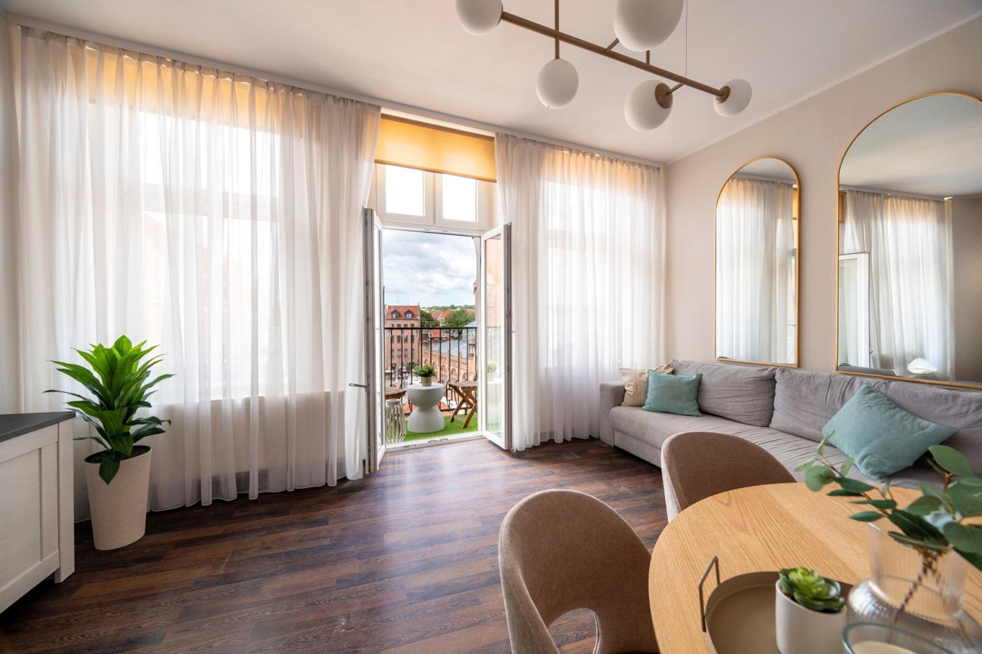 Stunning Apartment With Balcony غدانسك المظهر الخارجي الصورة